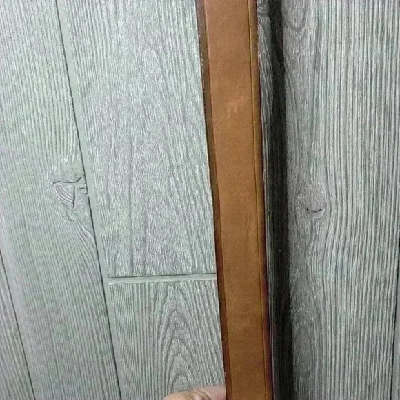 Genuine Dickies black/brown reversible belt. Some wear. Size. 46-48 - Picture 4 of 10